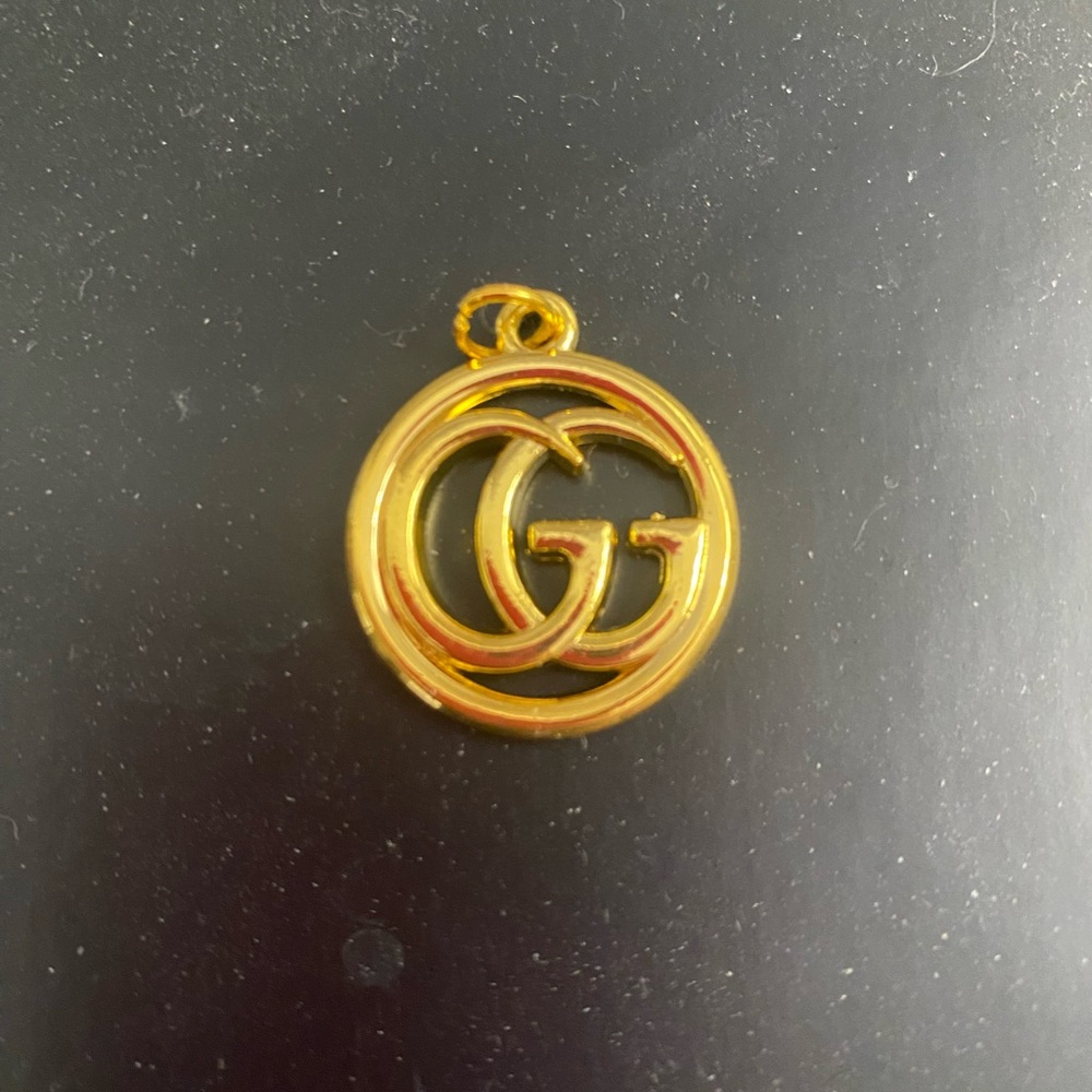 GG pendant/charm